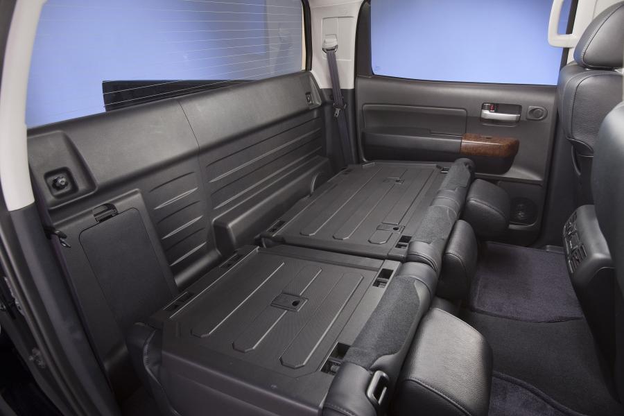  Toyota Tundra CrewMax Platinum Package 2010 года  (фото 12 из 32)